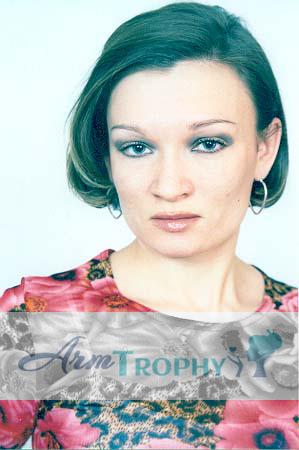57180 - Svetlana Age: 36 - Russia