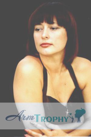 57198 - Natalia Age: 49 - Russia