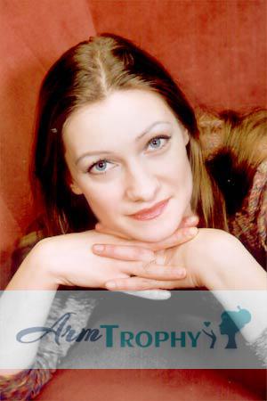 57212 - Anna Age: 38 - Russia