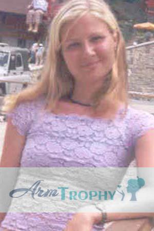 57478 - Elena Age: 35 - Russia