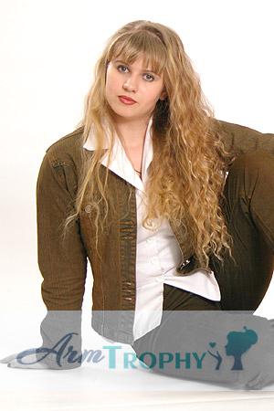 57510 - Marina Age: 28 - Russia