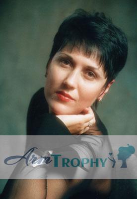 57553 - Elena Age: 39 - Russia