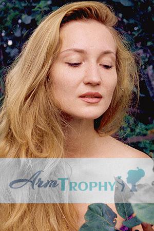 57917 - Olga Age: 44 - Russia