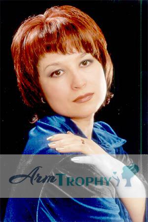 57986 - Larisa Age: 40 - Russia
