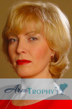58124 - Lidia Age: 42 - Russia