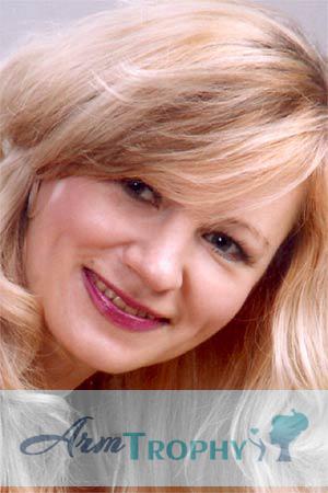 58386 - Angela Age: 40 - Ukraine