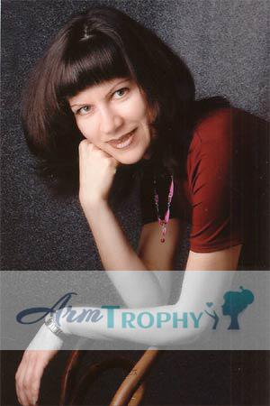 58608 - Nina Age: 47 - Russia