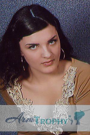 59100 - Victoria Age: 27 - Russia