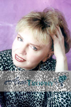 59117 - Svetlana Age: 56 - Russia