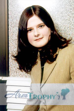 59418 - Elena Age: 35 - Russia