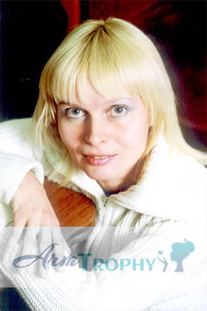 59645 - Natalia Age: 48 - Russia