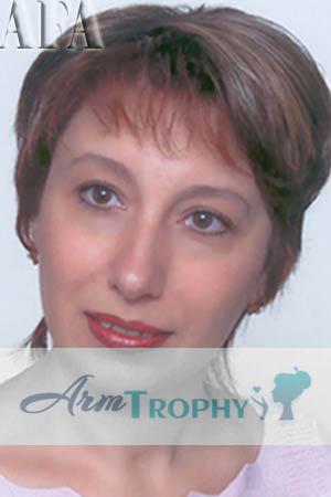 59788 - Ludmila Age: 41 - Russia