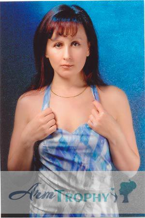 60081 - Anna Age: 42 - Russia