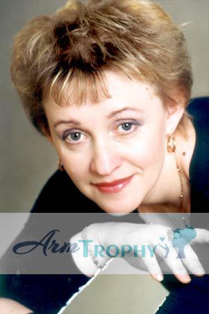 60091 - Lubov Age: 47 - Russia