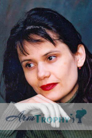 60178 - Elena Age: 45 - Russia