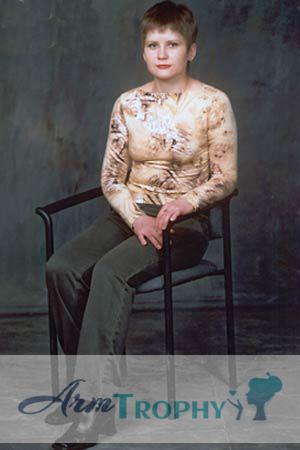 60180 - Ludmila Age: 39 - Russia