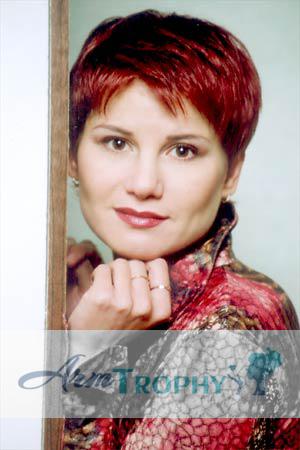 60337 - Natalia Age: 38 - Russia