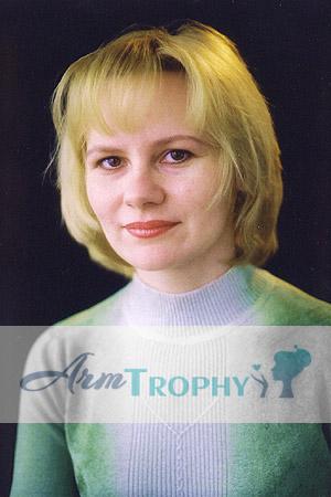 60546 - Eugenia Age: 41 - Russia