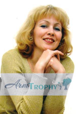 60553 - Svetlana Age: 50 - Russia