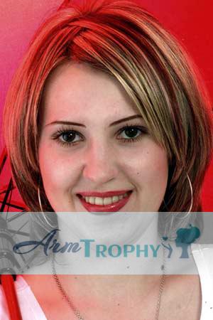 60554 - Tatiana Age: 29 - Russia