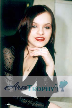 60632 - Irina Age: 29 - Russia