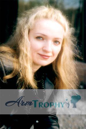 60639 - Elena Age: 46 - Russia