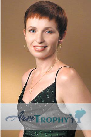 60642 - Oksana Age: 35 - Russia