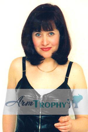 60737 - Svetlana Age: 43 - Russia
