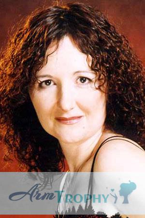 60811 - Elena Age: 42 - Russia