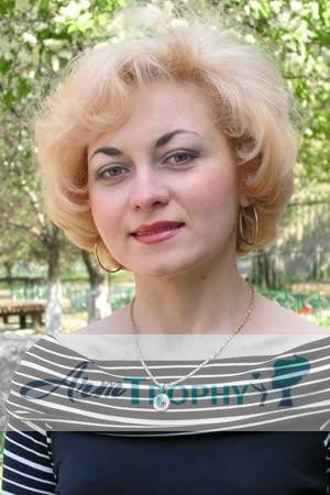 60988 - Natalia Age: 43 - Ukraine