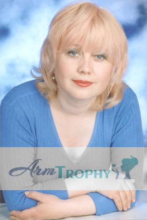 61018 - Irina Age: 49 - Russia