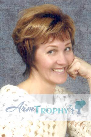 61323 - Larisa Age: 59 - Russia