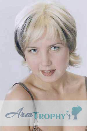 61479 - Ludmila Age: 37 - Russia