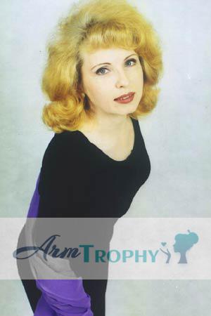 61536 - Svetlana Age: 49 - Russia