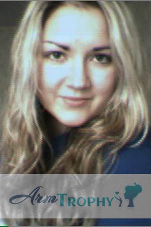 61707 - Marina Age: 31 - Russia