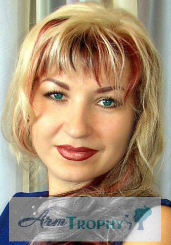 61921 - Oksana Age: 37 - Russia