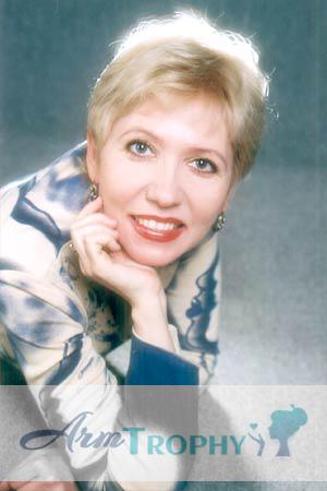 62050 - Svetlana Age: 58 - Russia