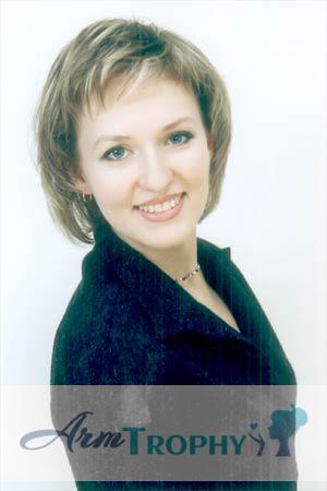 62088 - Olga Age: 32 - Russia