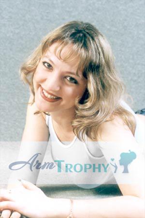 62089 - Julia Age: 34 - Russia