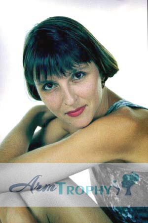 62093 - Natalia Age: 42 - Russia