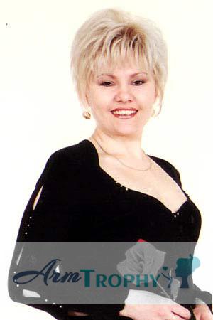 62117 - Olga Age: 42 - Russia
