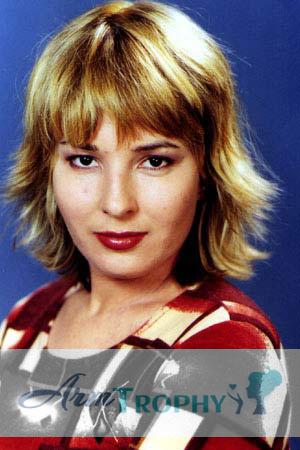 62118 - Natalia Age: 34 - Russia