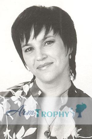 62426 - Elena Age: 47 - Russia