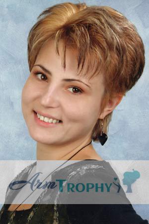 62442 - Ekaterina Age: 29 - Russia