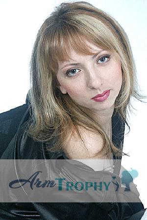 62450 - Olga Age: 34 - Russia