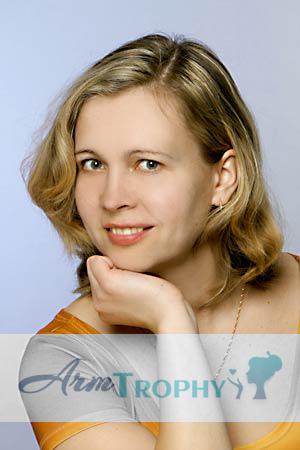 64169 - Ludmila Age: 41 - Russia