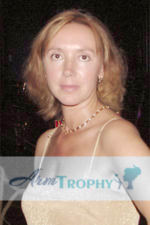 64220 - Anna Age: 48 - Russia
