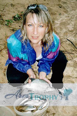 64259 - Elena Age: 48 - Russia