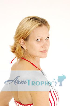 64264 - Ekaterina Age: 35 - Russia