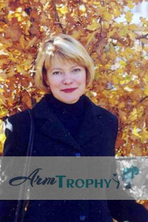 64266 - Tatiana Age: 45 - Russia